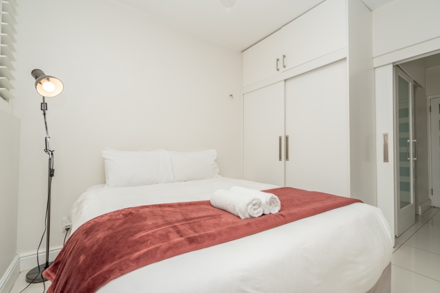 1 Bedroom Property for Sale in Three Anchor Bay Western Cape